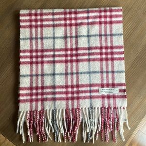 Burberry cashmere scarf